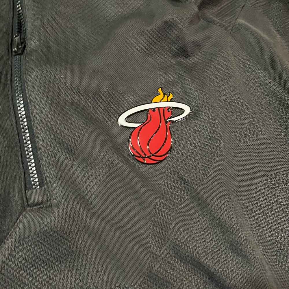 Miami Heat Levelwear Fuze Hoodie Mens Medium Black NBA Athletic Pullover NWT - Picture 2 of 12